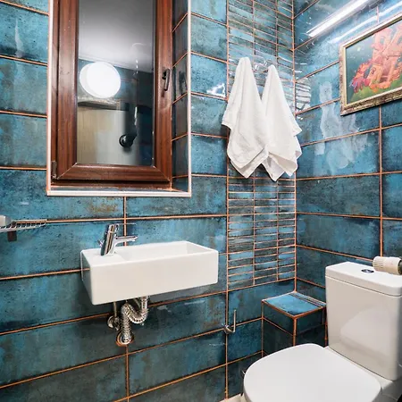 Mountain Hill Luxury Villa Madzhare