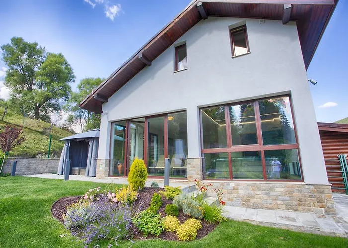 Mountain Hill Luxury Madzhare