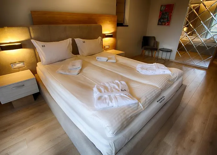 Willa Mountain Hill Luxury *